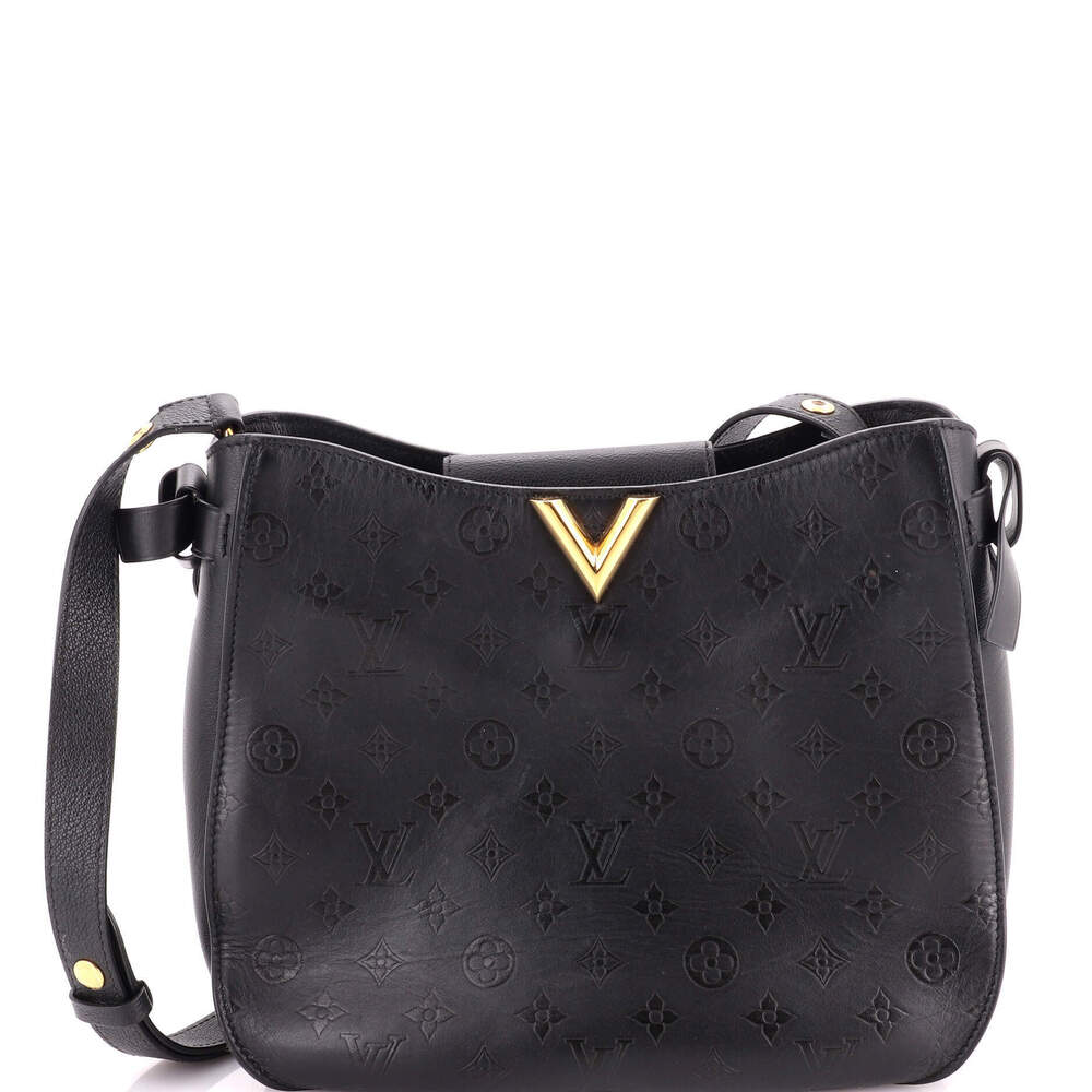 Louis Vuitton Very Hobo